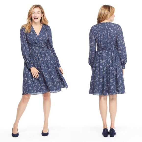 Gal meets Glam Kelsey Floral Wrap Over Dress - Picture 3 of 3